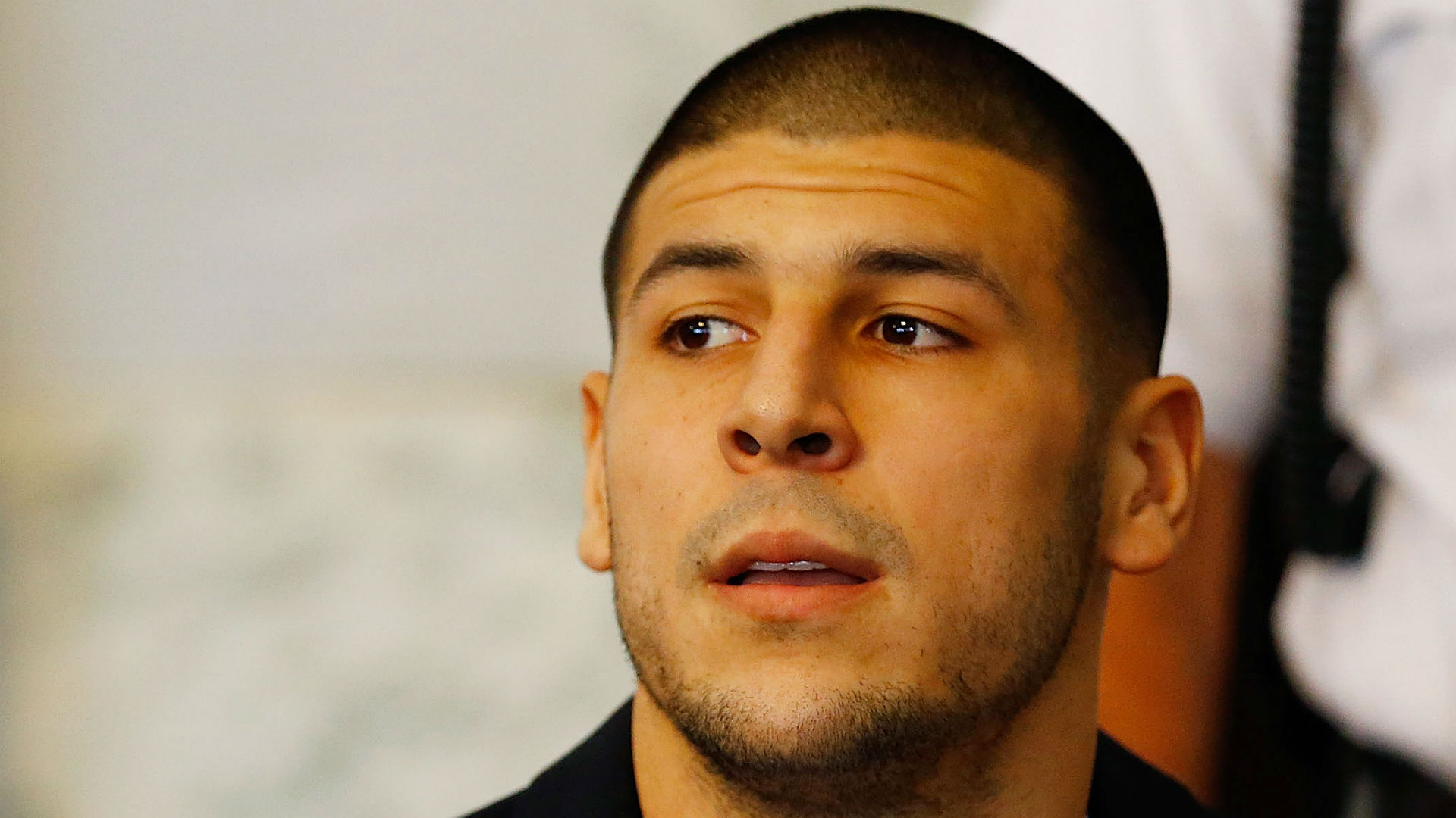 Super Bowl 52: NFL includes Aaron Hernandez in pregame video tribute