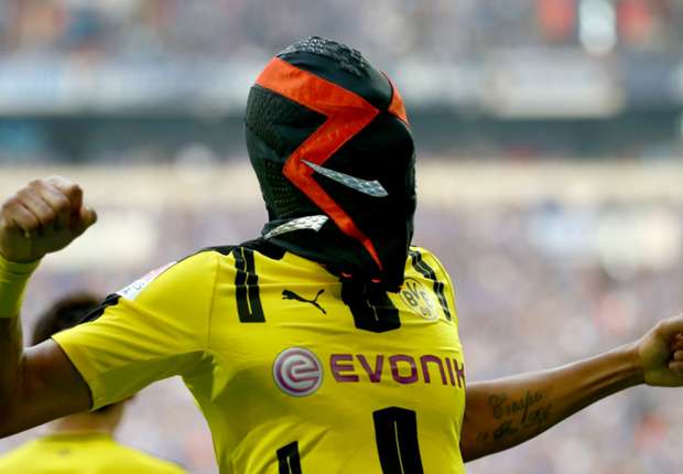 'Aubameyang a mix of craziness and professionalism' - Schmelzer salutes Dortmund team-mate