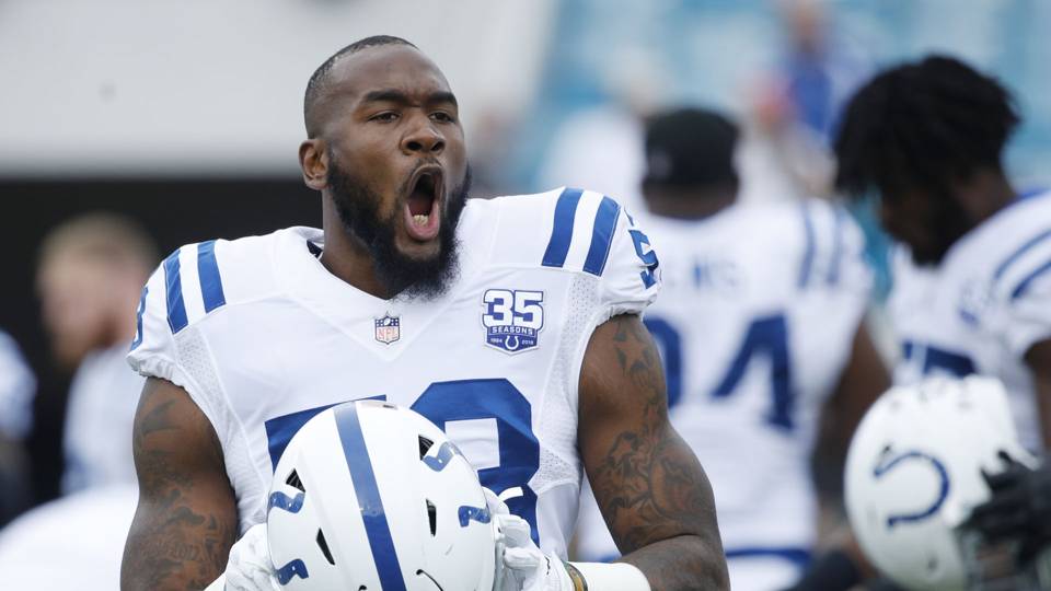 NFL Honors 2019 Colts LB Darius Leonard wins Defensive Rookie of the