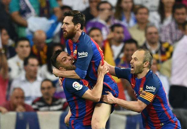 Barcelona are still fighting for the title, warns Messi