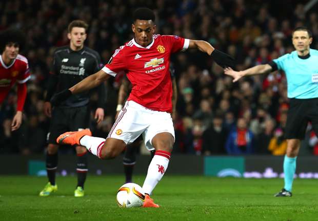 Martial eyes long Premier League stay
