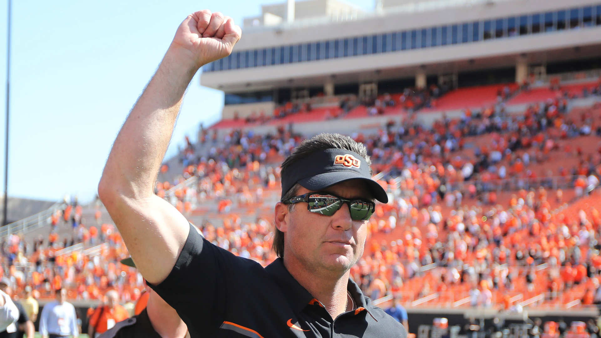 Oklahoma State coach Mike Gundy turns down Tennessee job
