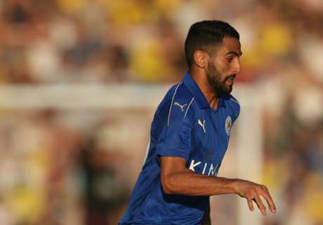 Mahrez plays in Leicester win