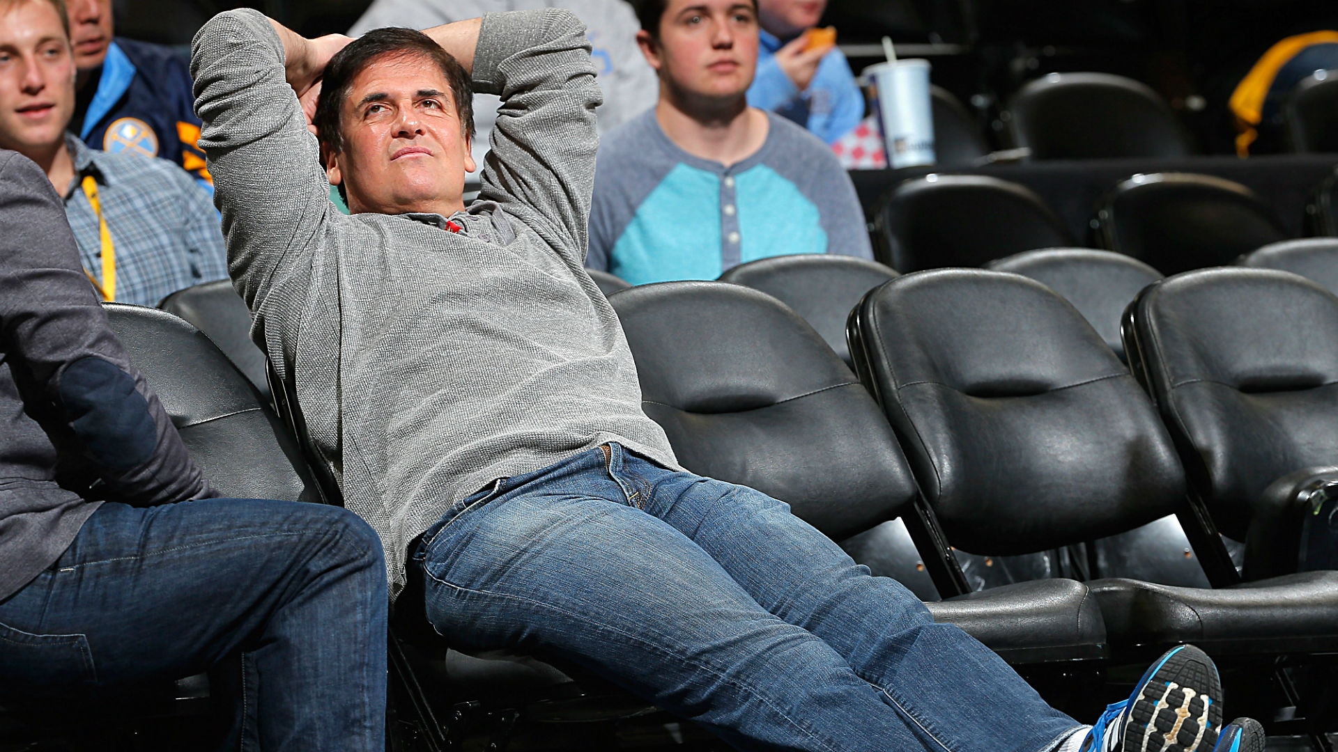 Mark Cuban invests in a new daily fantasy sports platform