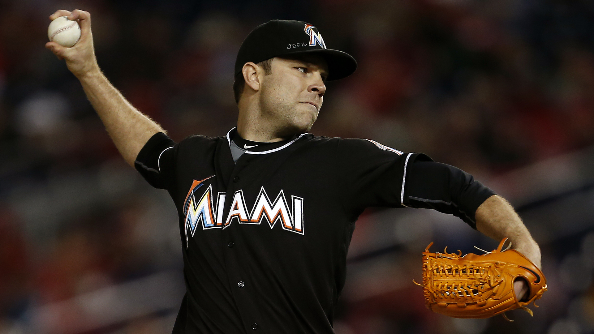Mariners acquire RHP David Phelps from Marlins in return for prospects Mariners acquire RHP David Phelps from Marlins in return for prospects