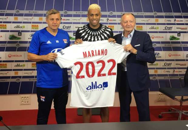 Lyon complete signing of €8m Real Madrid striker Mariano