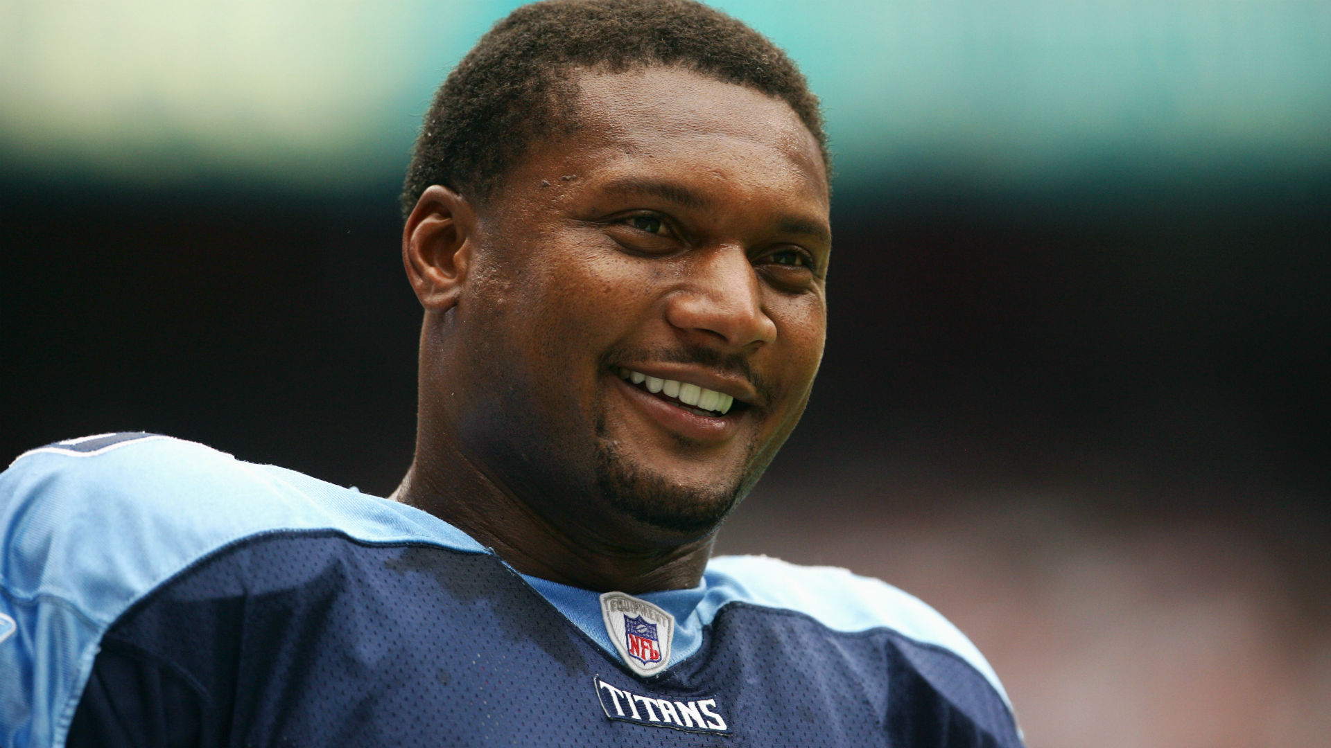 Titans great Steve McNair inducted into Tennessee Sports Hall of Fame