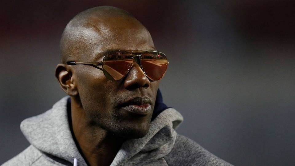 Terrell Owens explains decision to skip Hall of Fame induction 