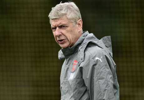 'England an option for Wenger'