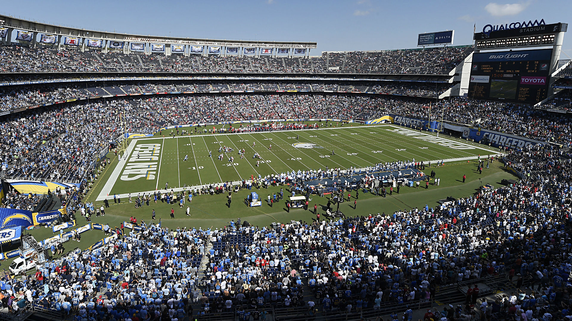the covered stadium,stadiumconcert the beautiful! qualcomm stadium!