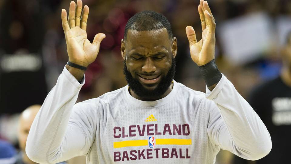 lebron james has a message for lavar ball keep my kids names out