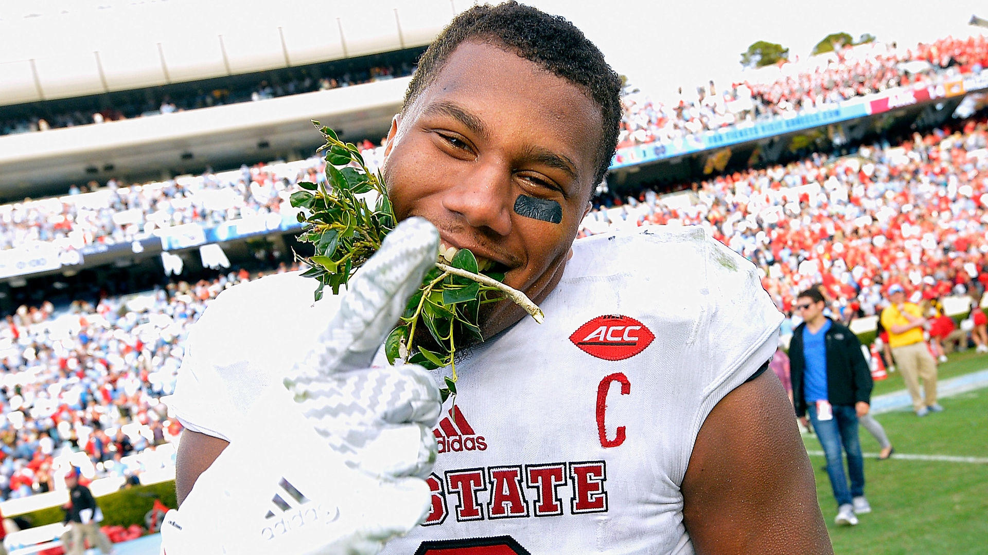 NC State's Chubb apologizes for spitting on FSU's midfield logo NC State's Chubb apologizes for spitting on FSU's midfield logo