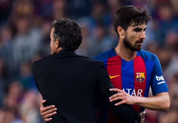 Luis Enrique: Ridiculous to think Gomes can take Iniesta's place