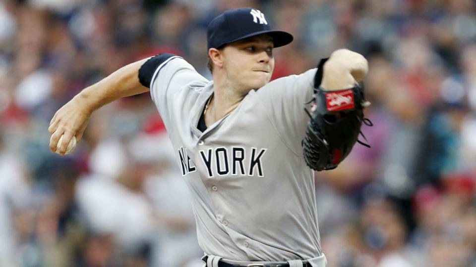 mlb trade rumors yankees still working to deal starter sonny gray