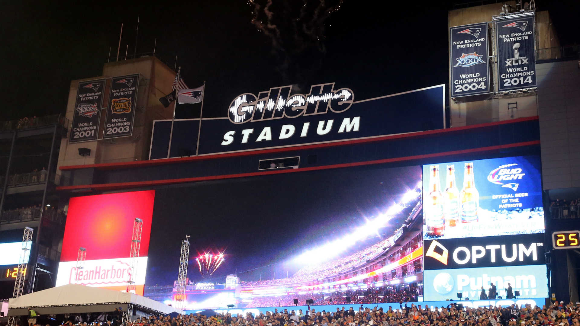 Trump Watched Super Bowl With Founder of Spa Where Kraft Was Busted