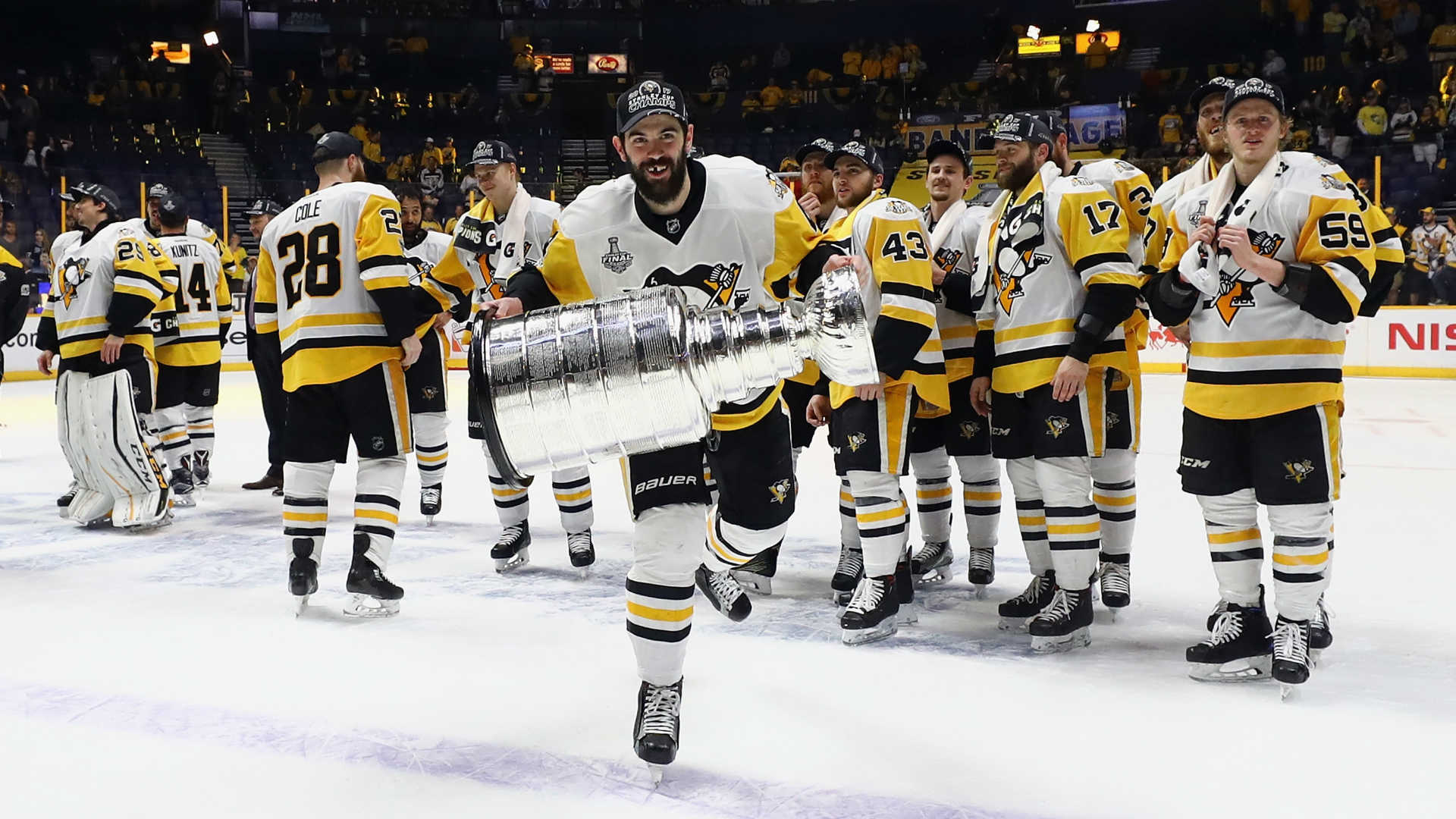 Pens re-sign D Schultz to three-year, $16.5M contract