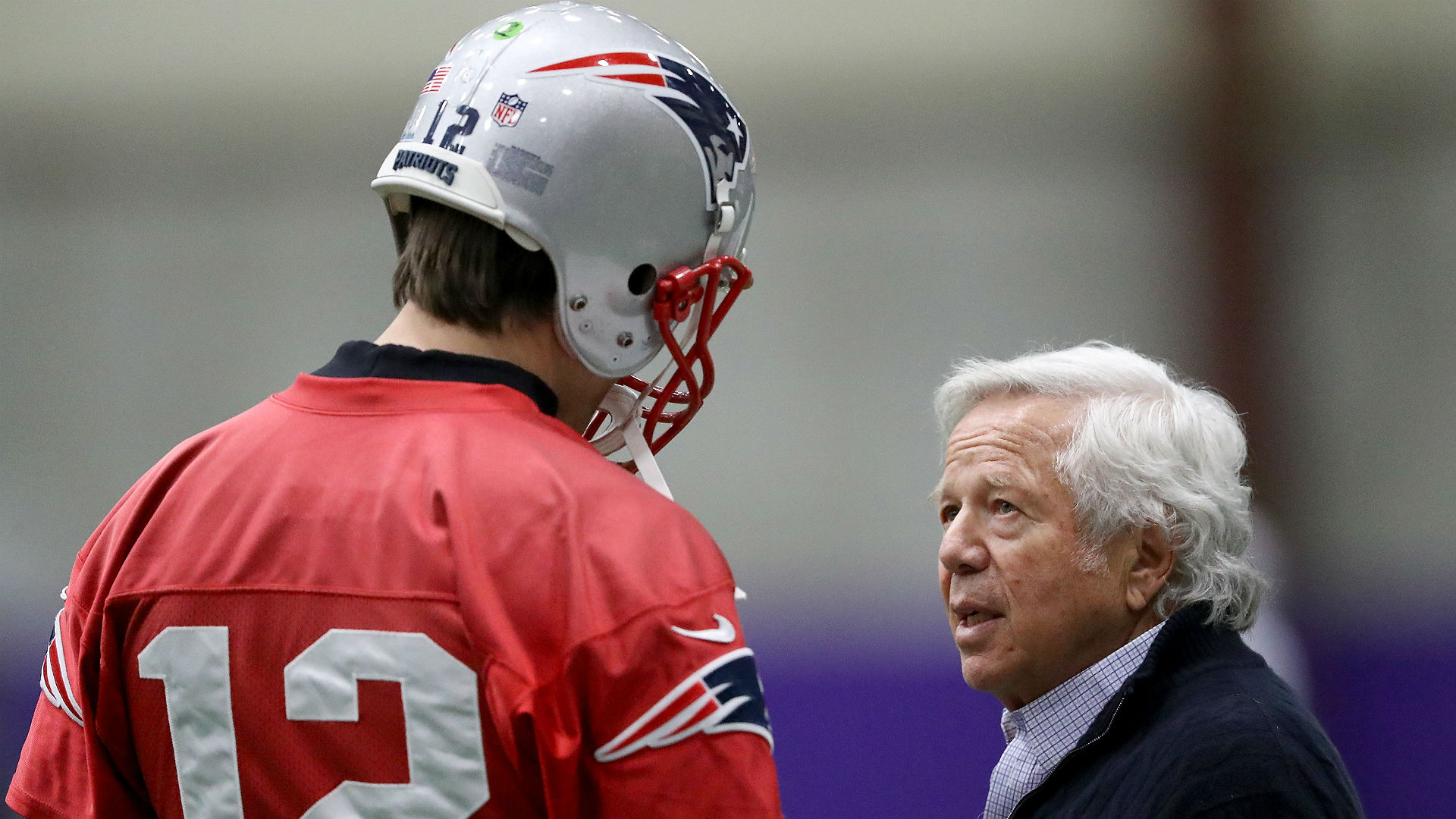 Patriots owner says Tom Brady is greatest player, not just quarterback, of all time