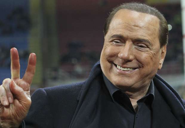 Berlusconi ready to relinquish power at AC Milan