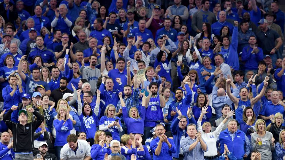 Referee John Higgins met with police after Kentucky fans' harassment