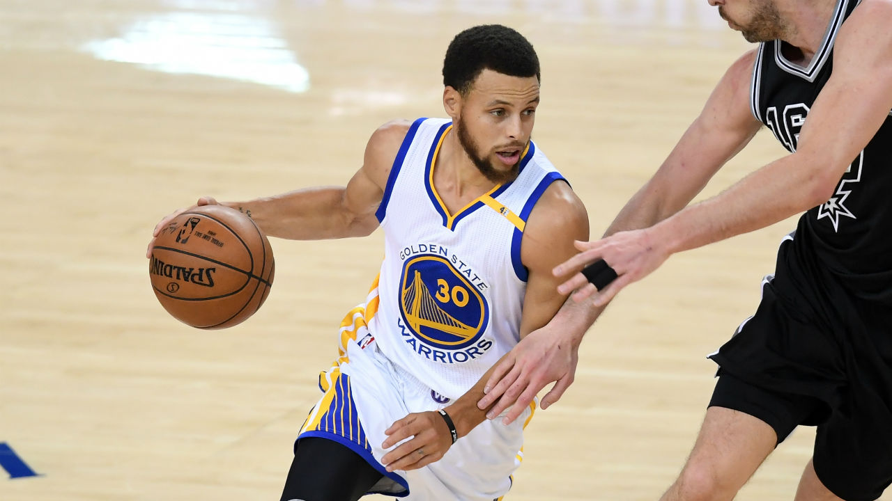 Warriors pounce on listless Spurs