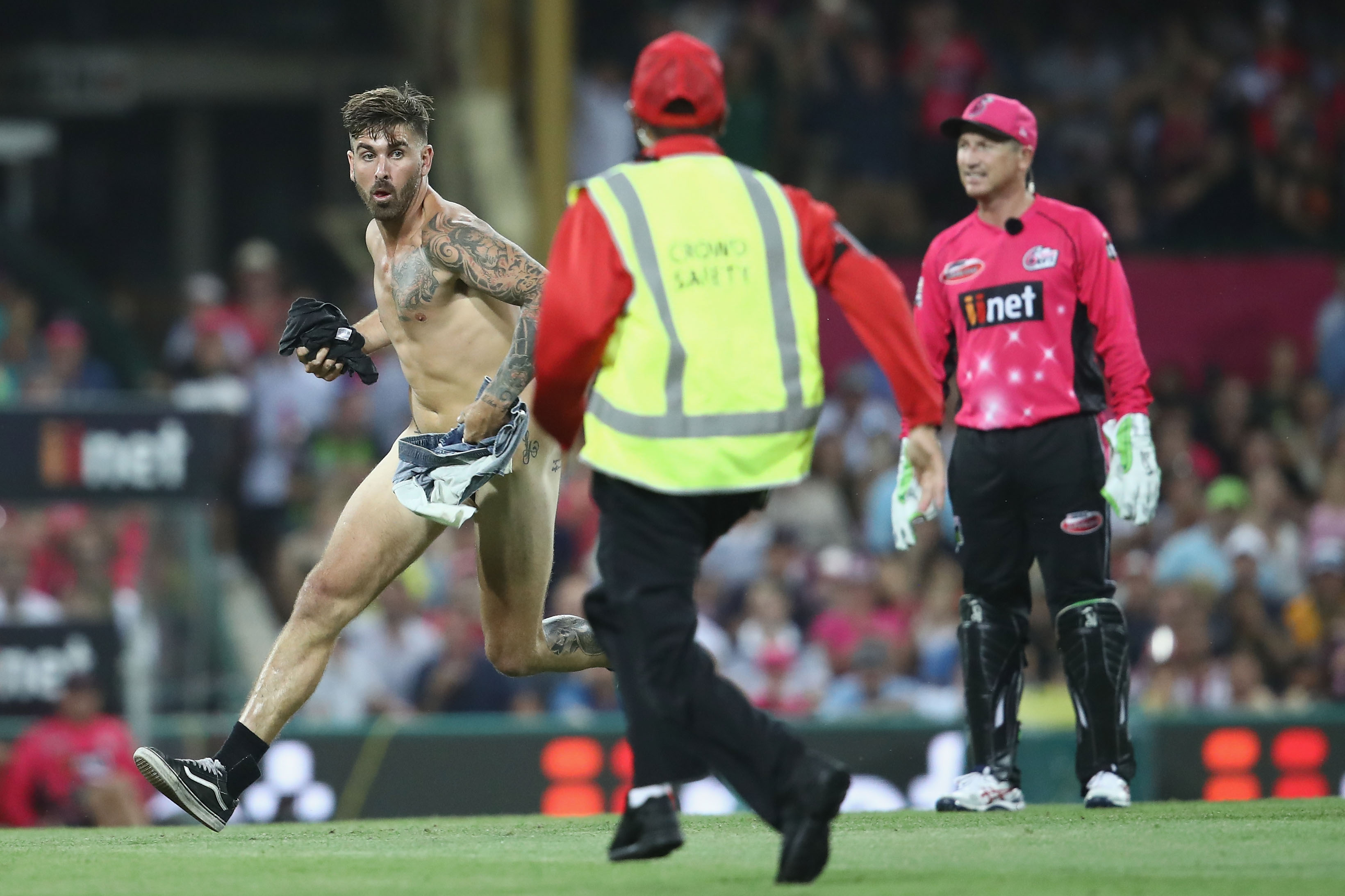 Pictures Streakers Take Centre Stage At Scg Sporting News 5126