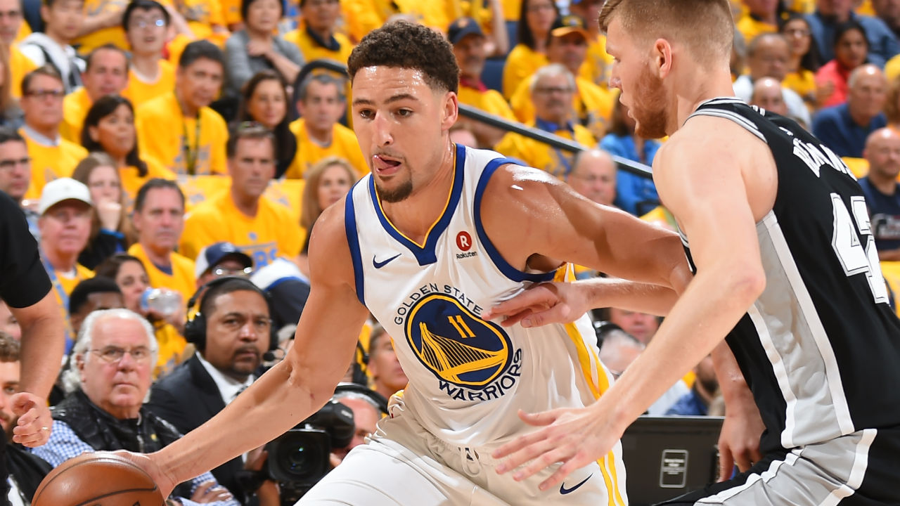 Durant, Thompson lead Warriors to a 2-0 series lead on Spurs