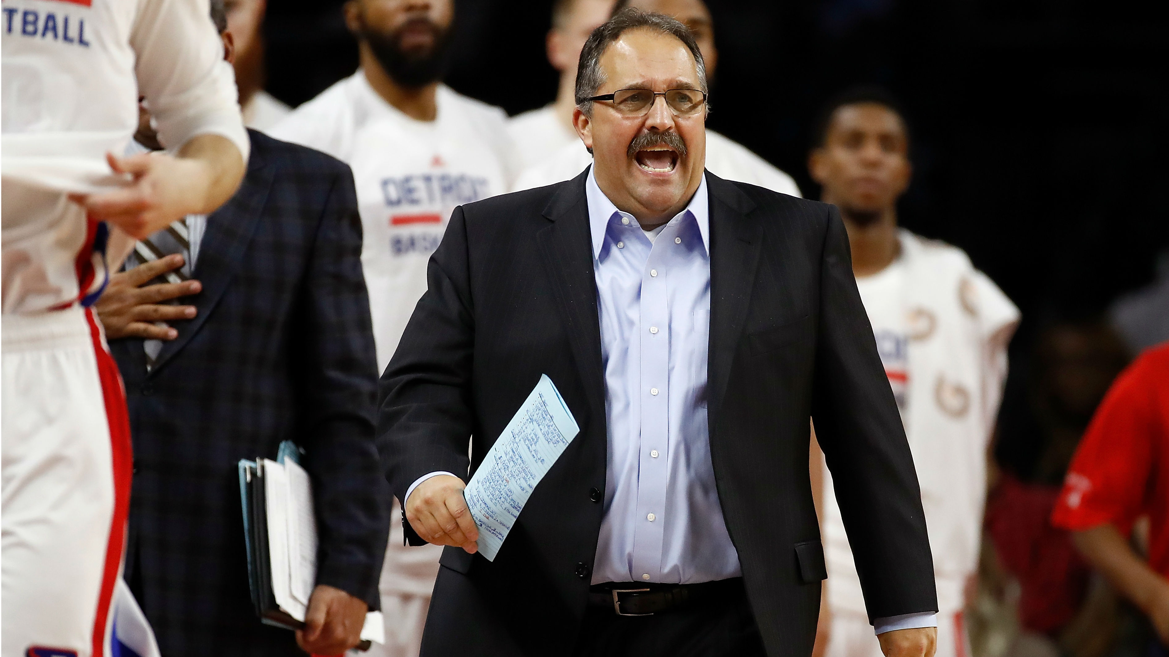Detroit Pistons vs. Milwaukee Bucks - 12/28/16 NBA Pick, Odds, and Prediction