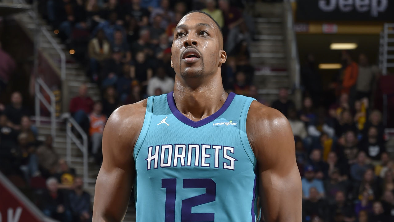 Here's Dwight Howard Making an Obscene Gesture at Cleveland Cavaliers Fans Here's Dwight Howard Making an Obscene Gesture at Cleveland Cavaliers Fans