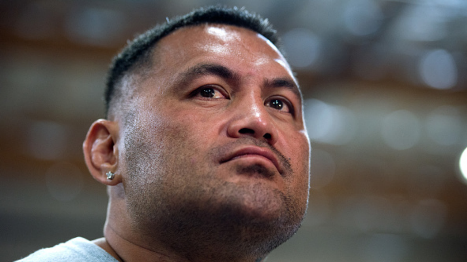 Mark Hunt files civil lawsuit against the UFC, Brock Lesnar and Dana White 