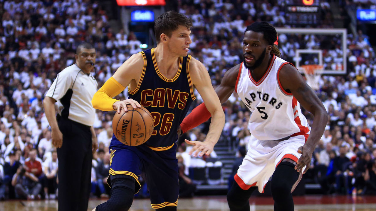 Cavaliers agree to terms with PG Calderon Cavaliers agree to terms with PG Calderon