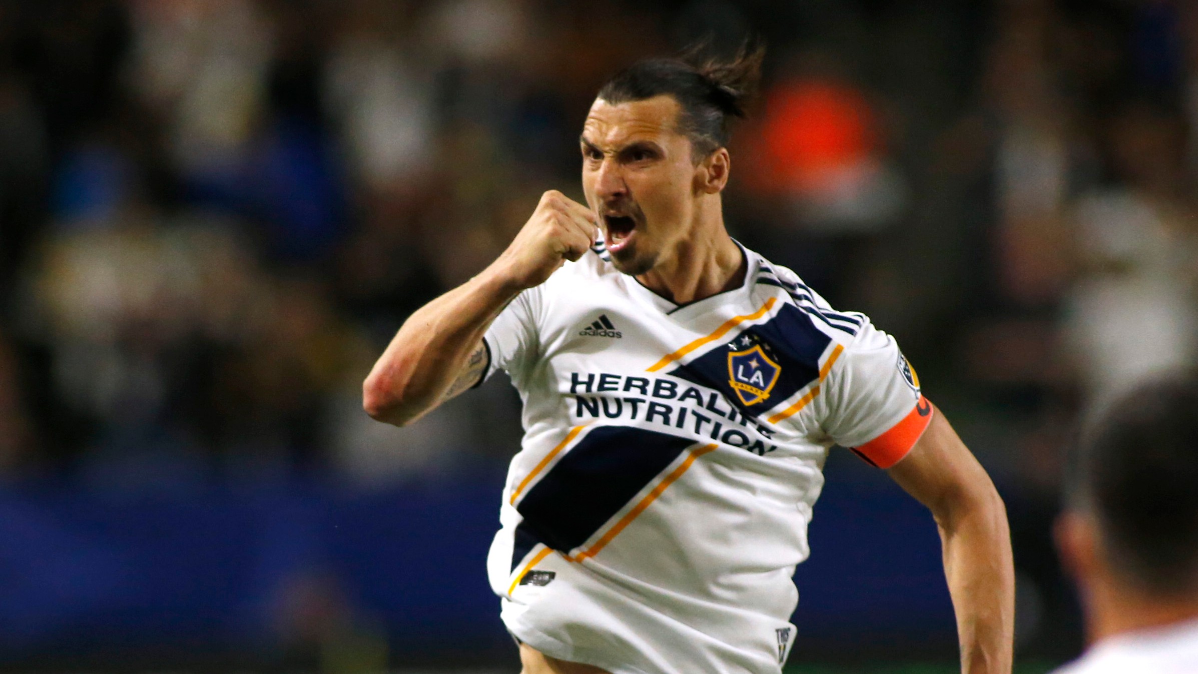 Perth Glory confirm stunning bid to poach football megastar Zlatan Ibrahimovic Perth Glory confirm stunning bid to poach football megastar Zlatan Ibrahimovic