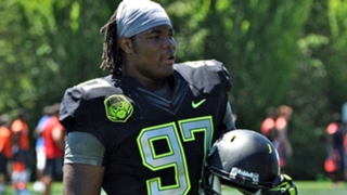 Rashan-Gary-090415-247-ftr.jpg