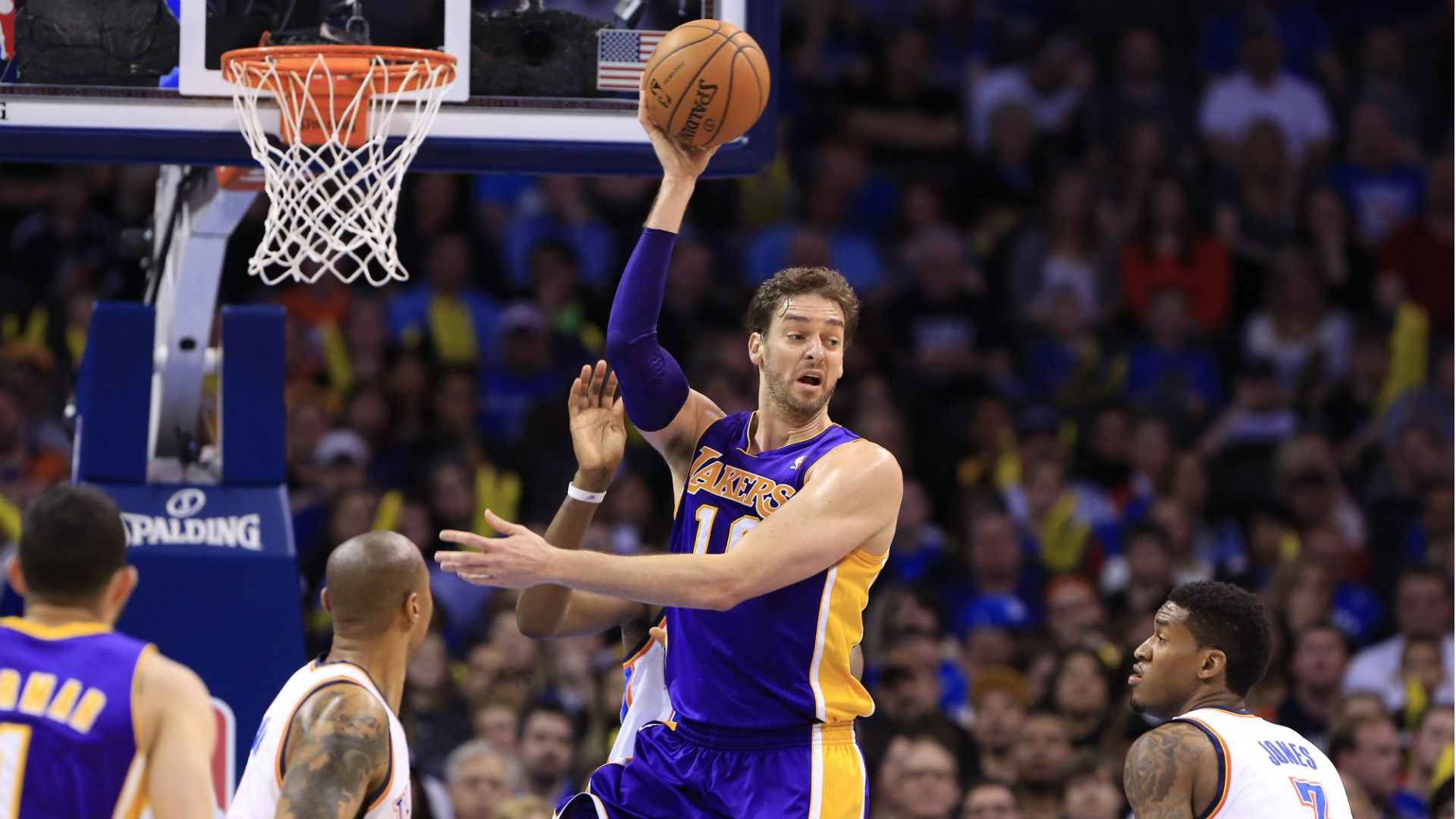 lakers-news-pau-gasol-will-regret-not-requesting-trade-from-los