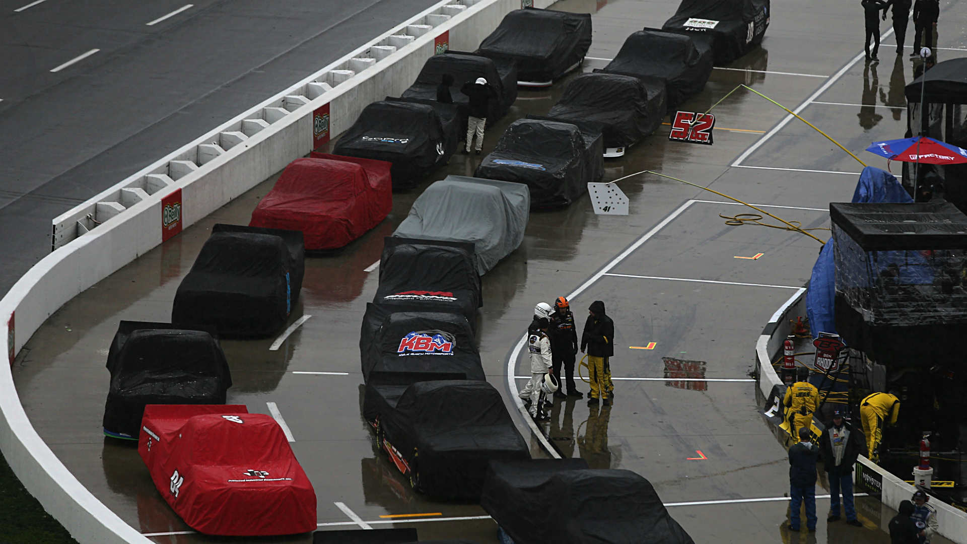 What time is Monday's NASCAR Cup Series race?