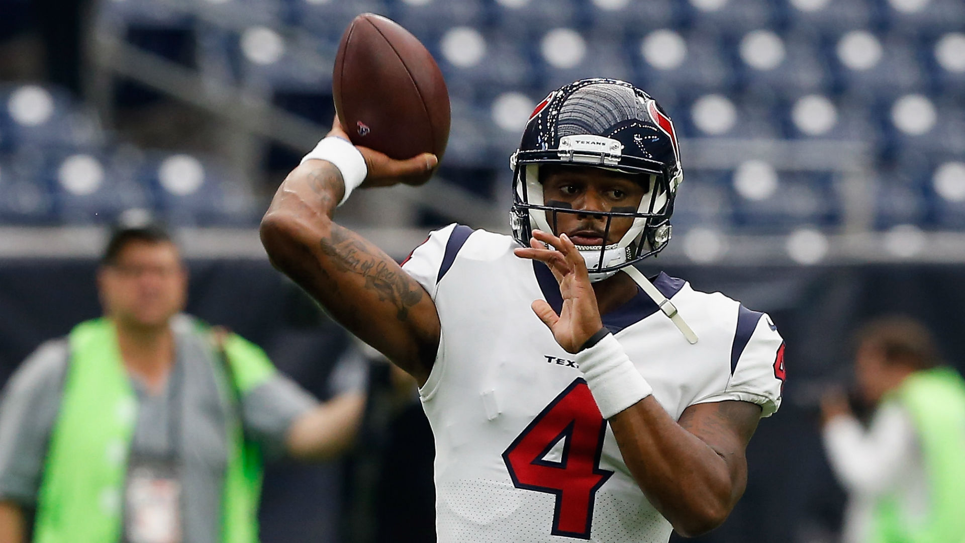 Houston Texans quarterback controversy: Does Tom Savage deserve to be pulled out? Houston Texans quarterback controversy: Does Tom Savage deserve to be pulled out?