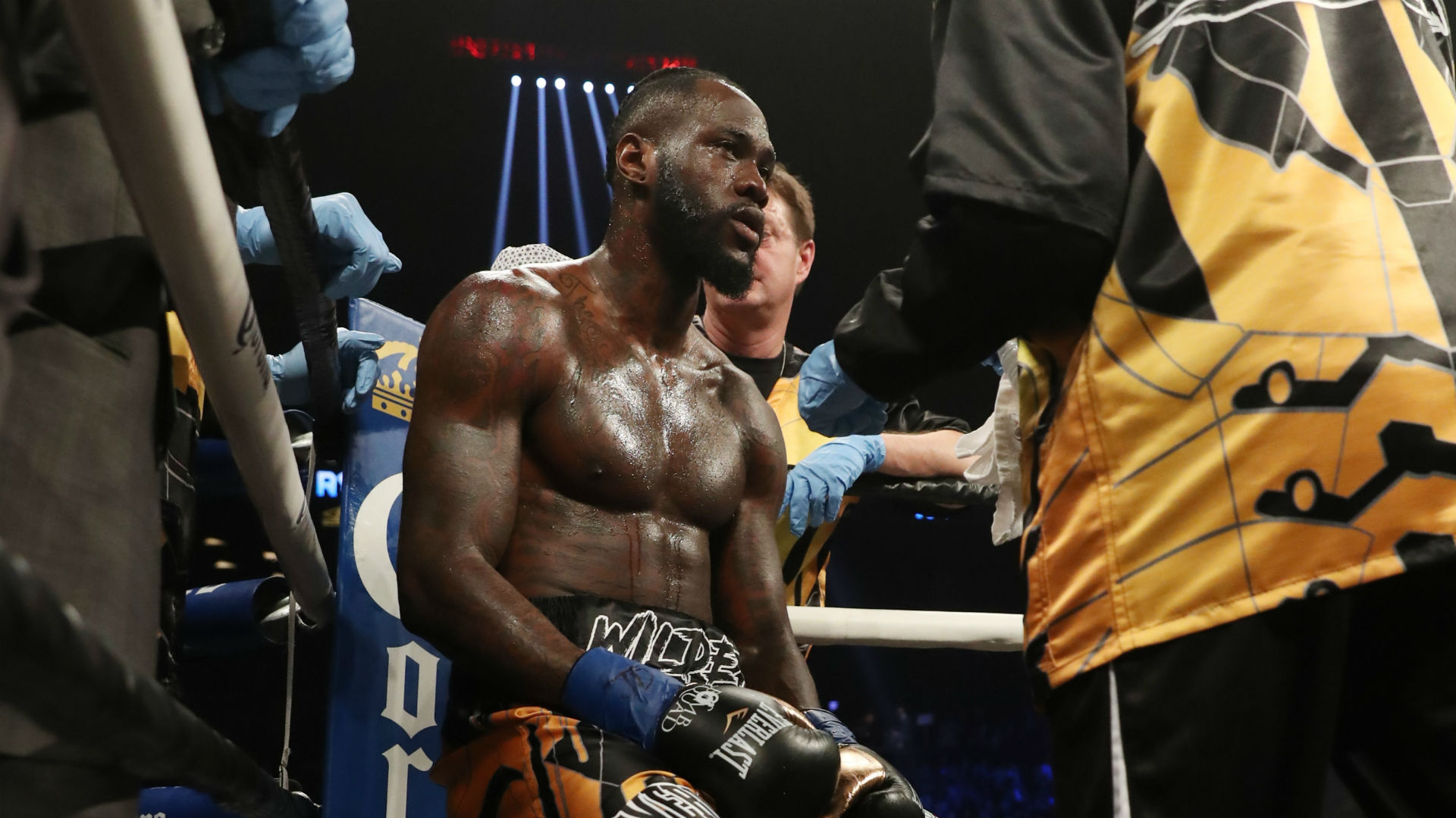 When red corner vs. blue corner is unfair Boxing Sporting News