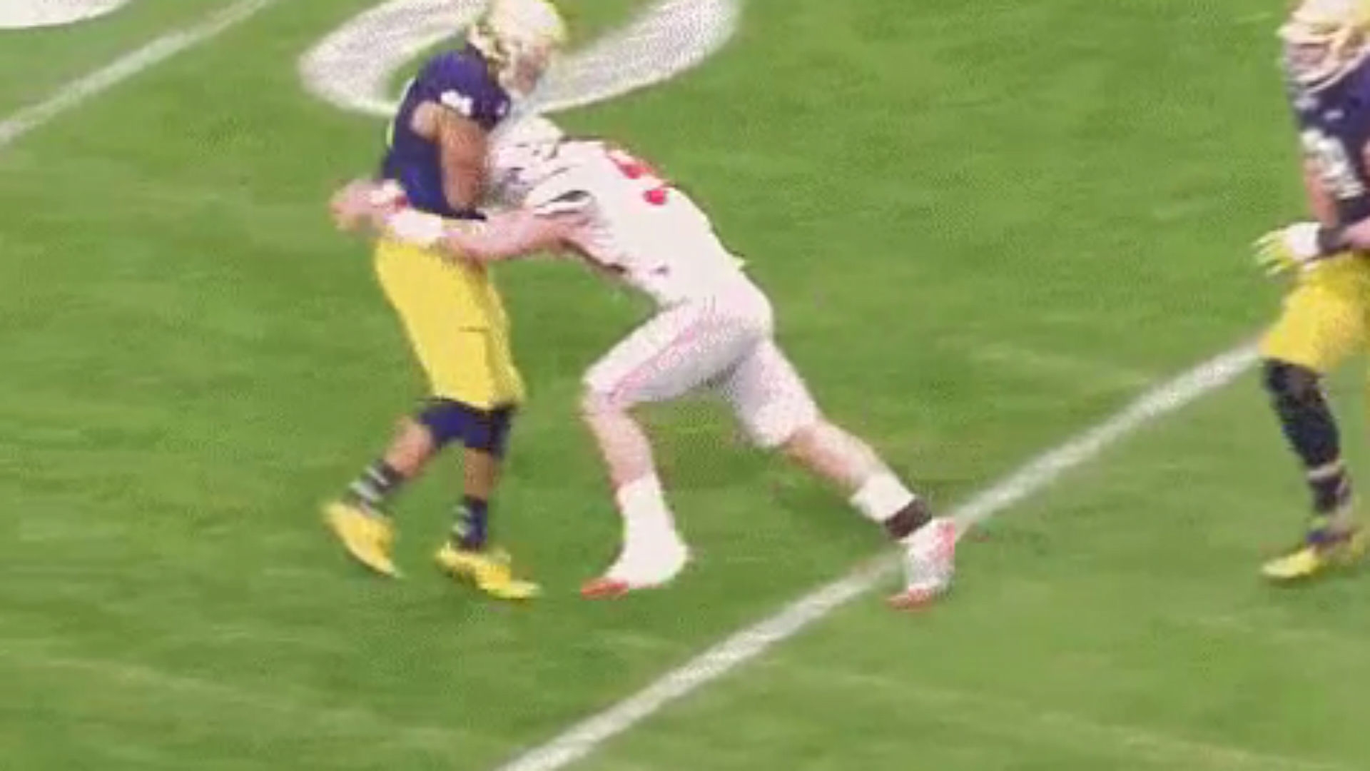 Ohio State DE Joey Bosa ejected from Fiesta Bowl for targeting
