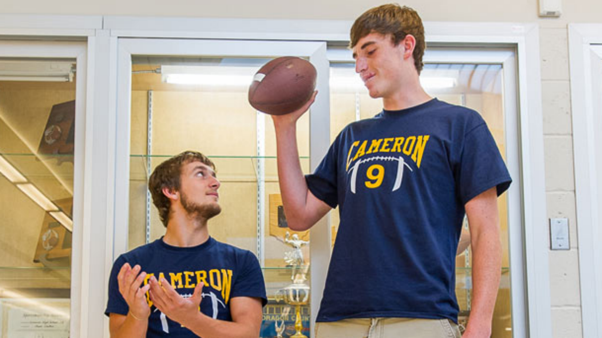 West Virginia teenager is the tallest high school QB in the country