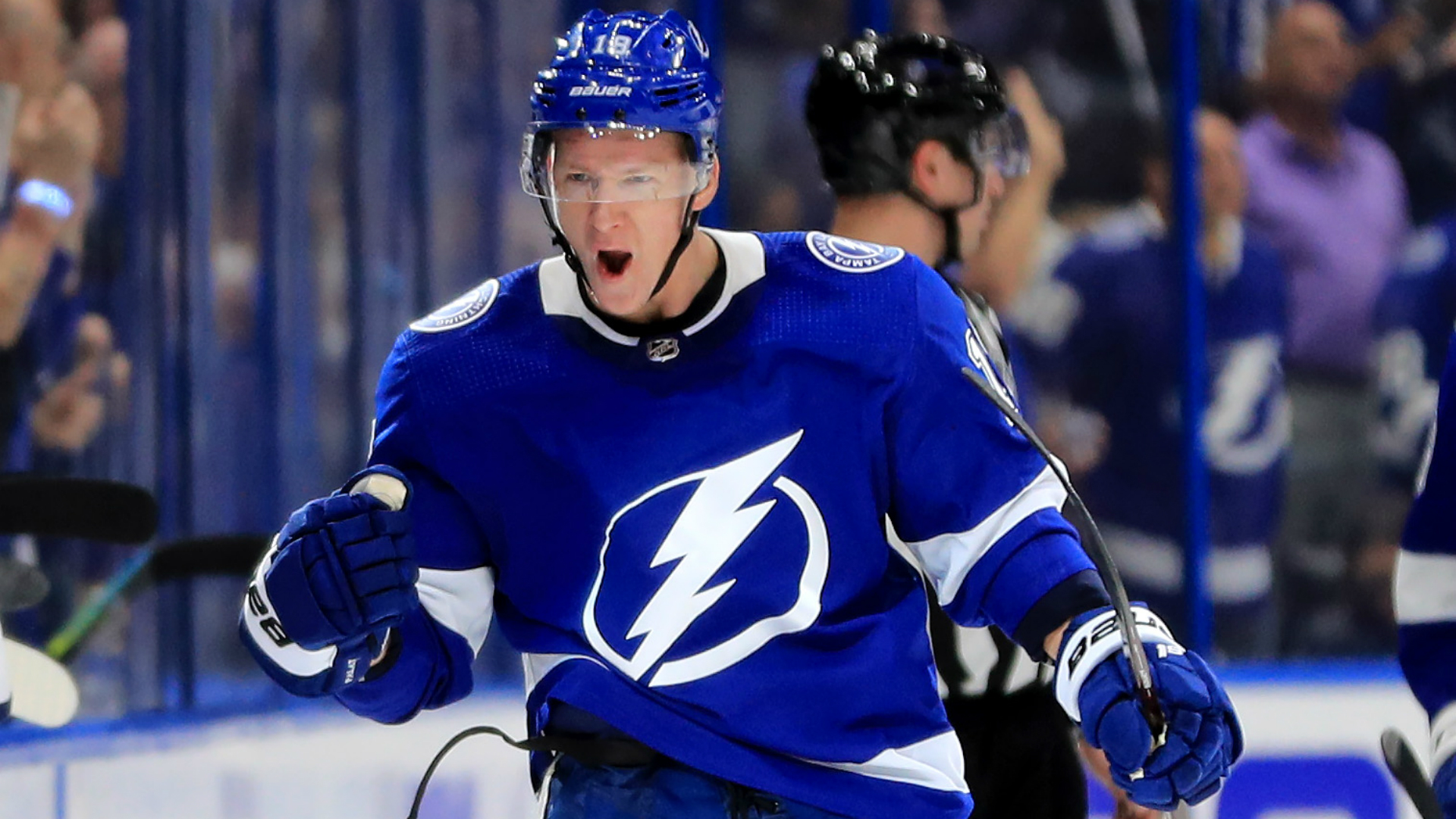 Tampa Bay Lightning's Ondrej Palat scores one of the weirdest goals you'll see