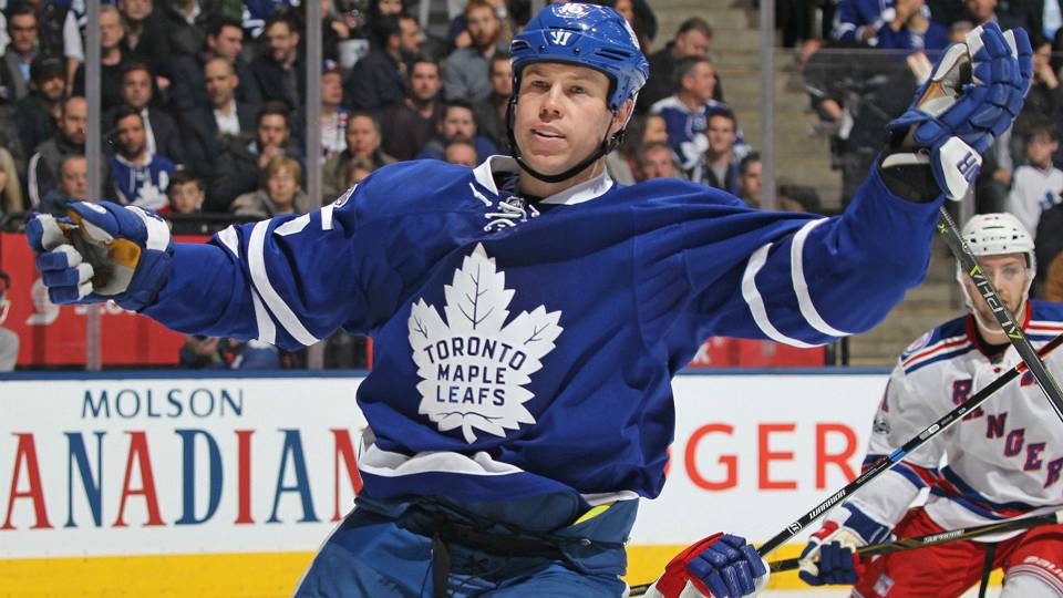 Maple Leafs coach, players sing Matt Martin praises NHL Sporting News