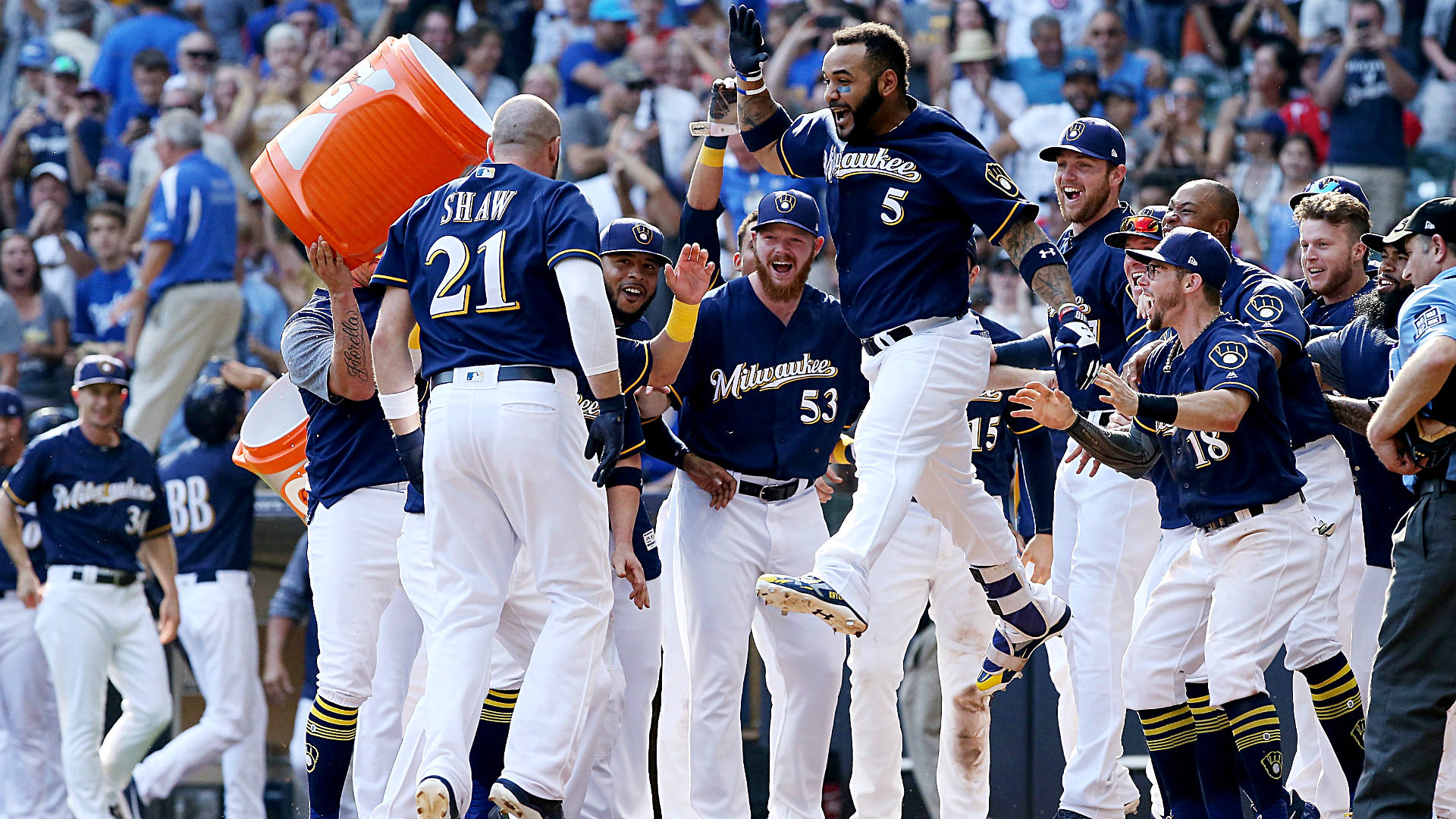 Marlins' Yelich traded to Brewers for 4 prospects