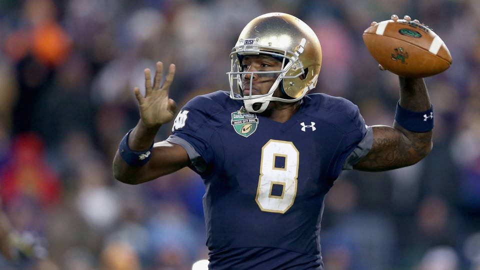 Who Is Malik Zaire Five Things To Know About Notre Dame S