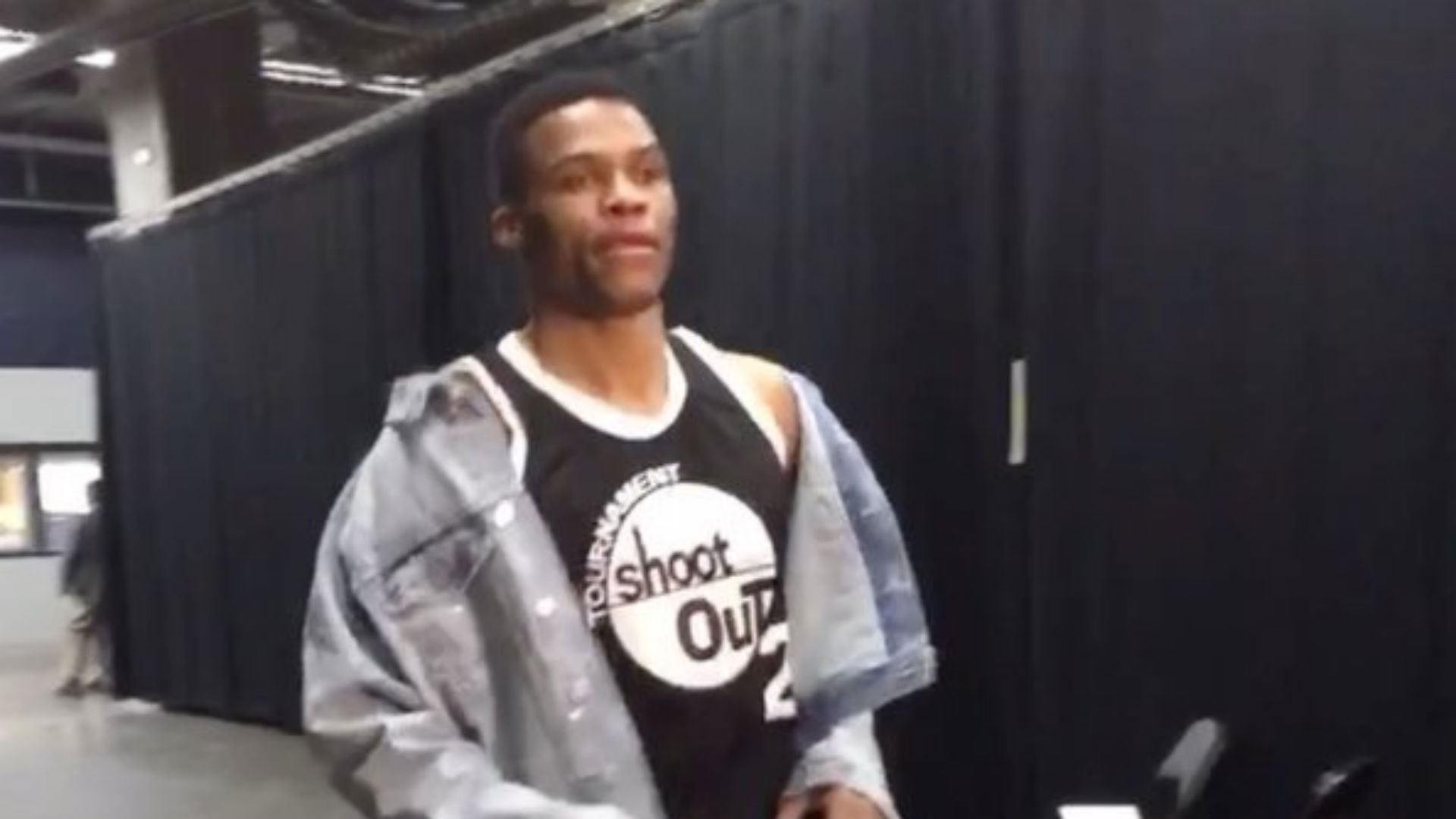 russell-westbrook-above-the-rim-throwback-jpg_1qcy24jjf9pwv1vtz6bj8i16ij.jpg
