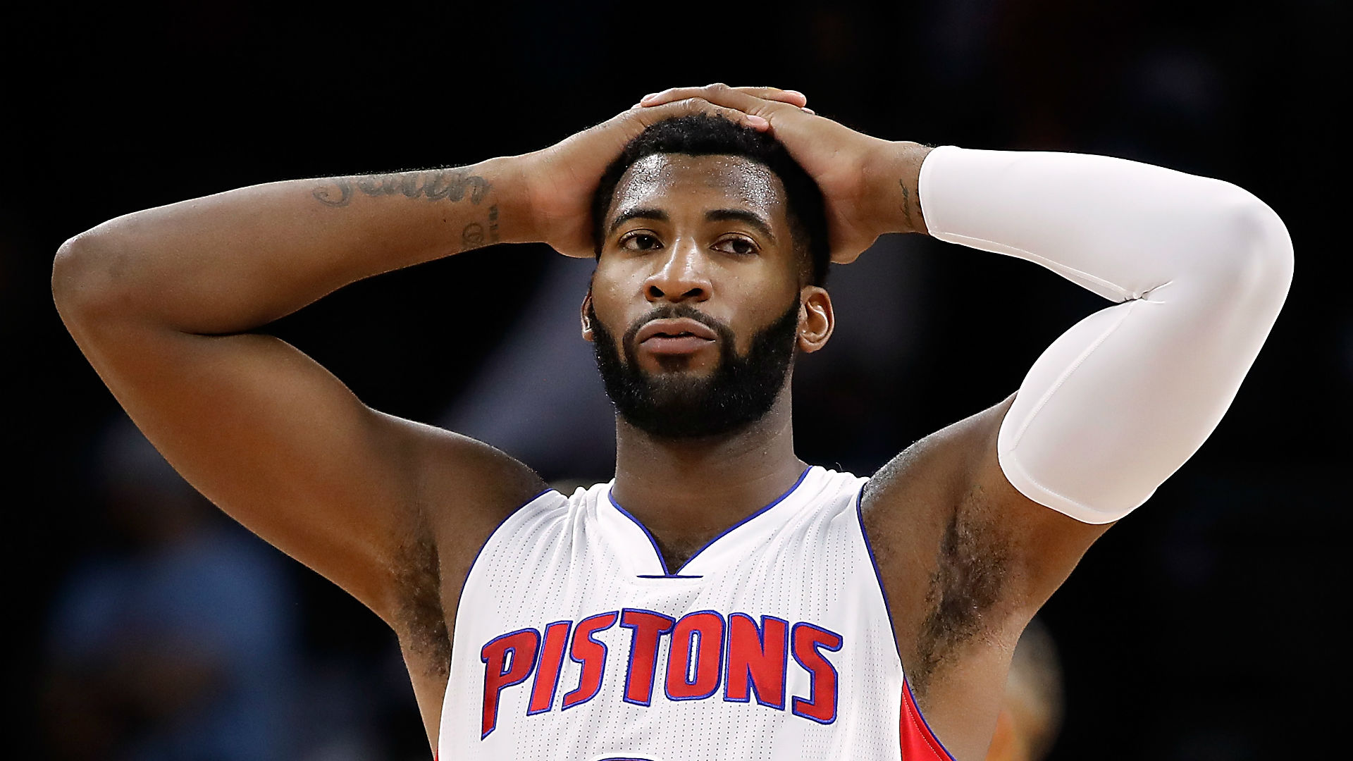 Pistons' Andre Drummond elbows Roy Hibbert in head, applauds own