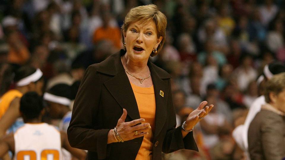 Pat Summitt once took over the Tennessee men's team's practice | NCAA