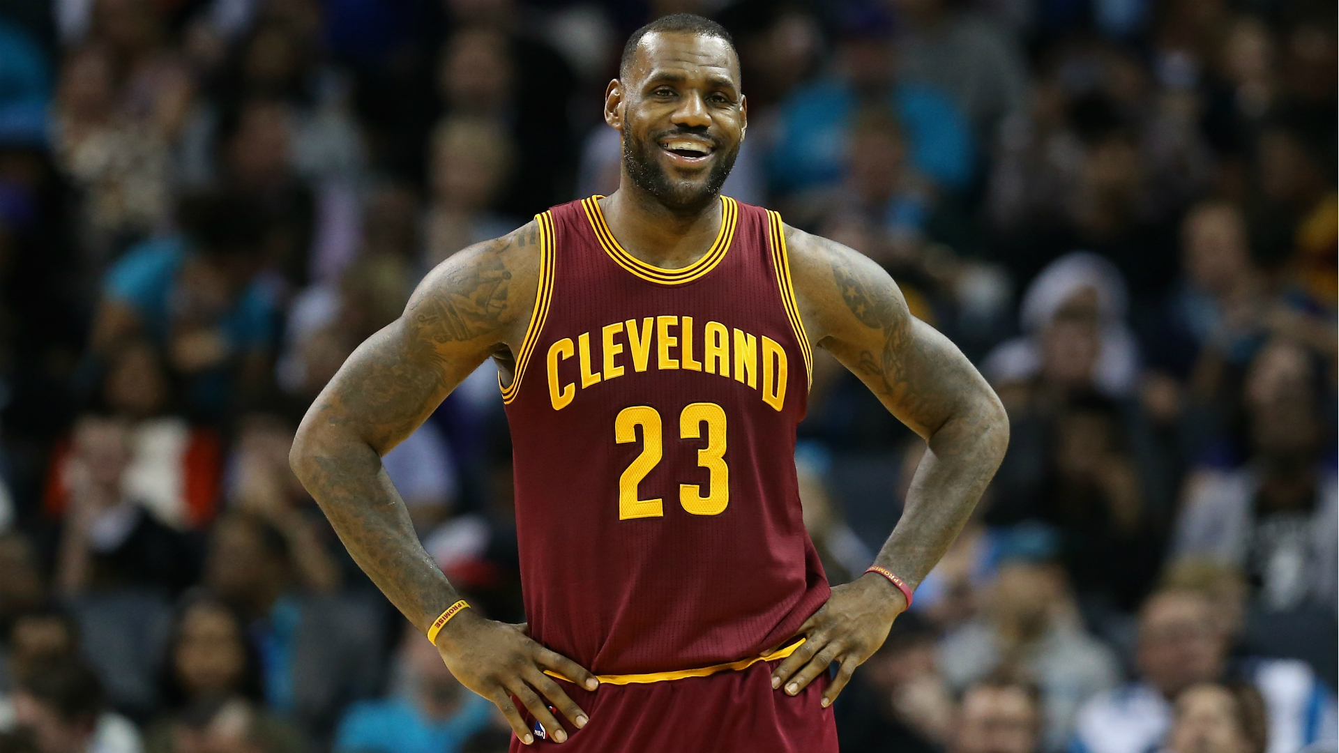 LeBron James' Pennywise Halloween costume will haunt your dreams