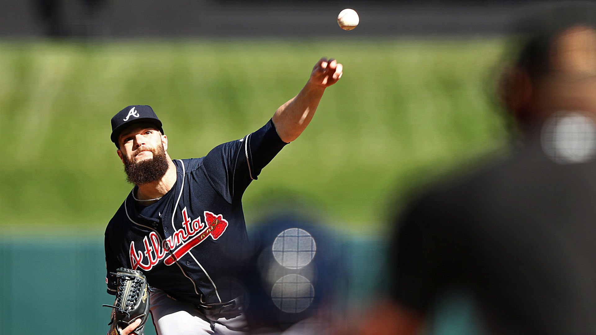Dallas Keuchel addition pushes White Sox's rotation closer to top of AL Central pecking order