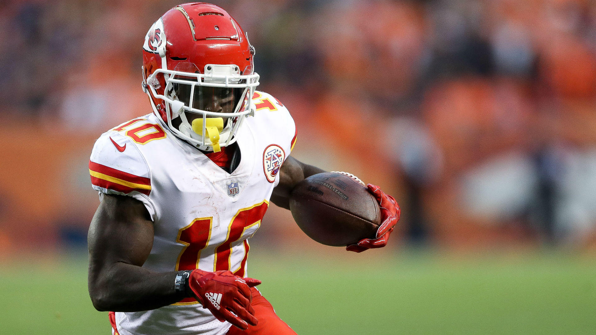 NFL not suspending Tyreek Hill is a surprise -- yet, also not a surprise