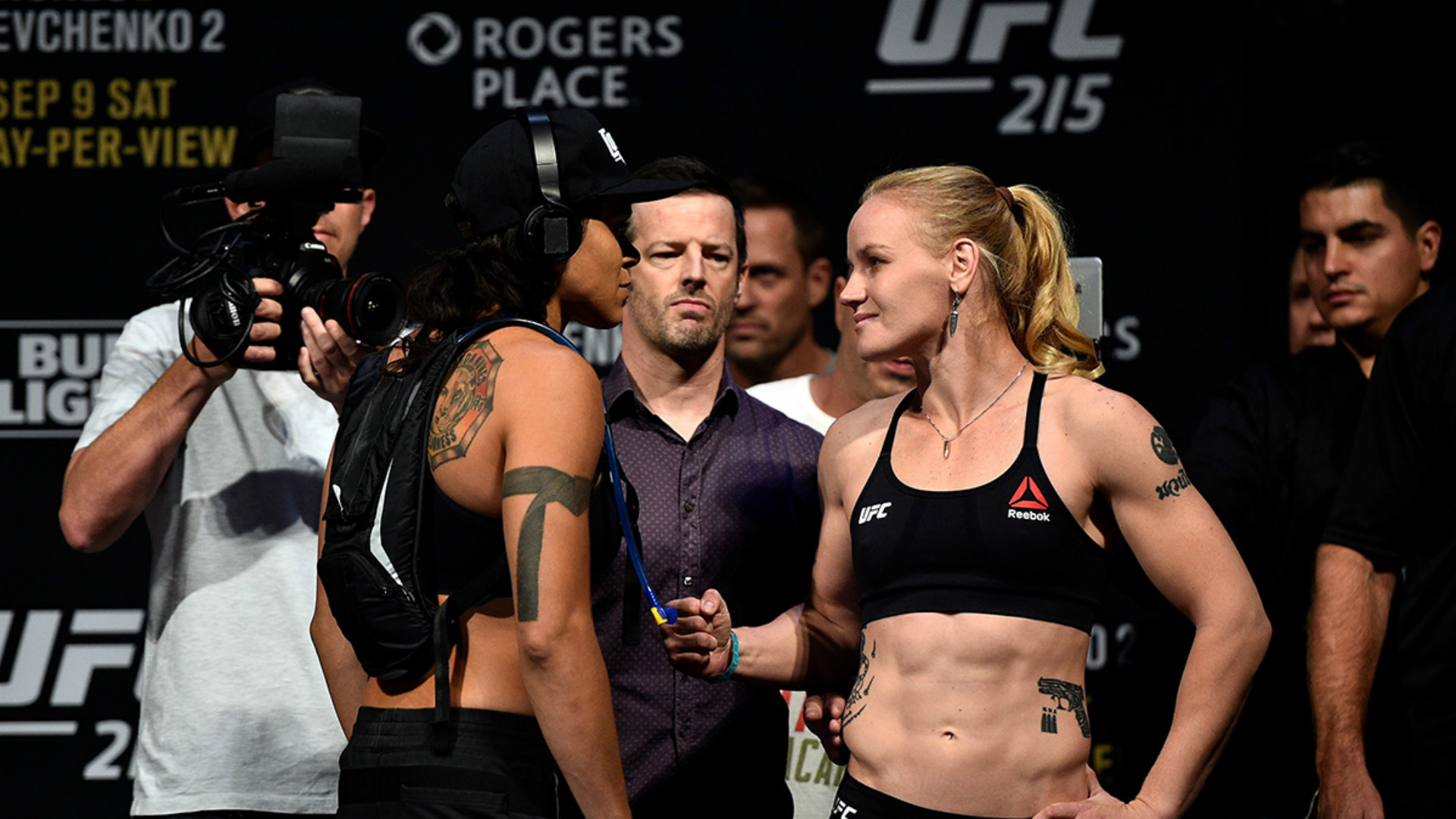 UFC 215 results: Amanda Nunes wins narrow decision to retain women's bantamweight title