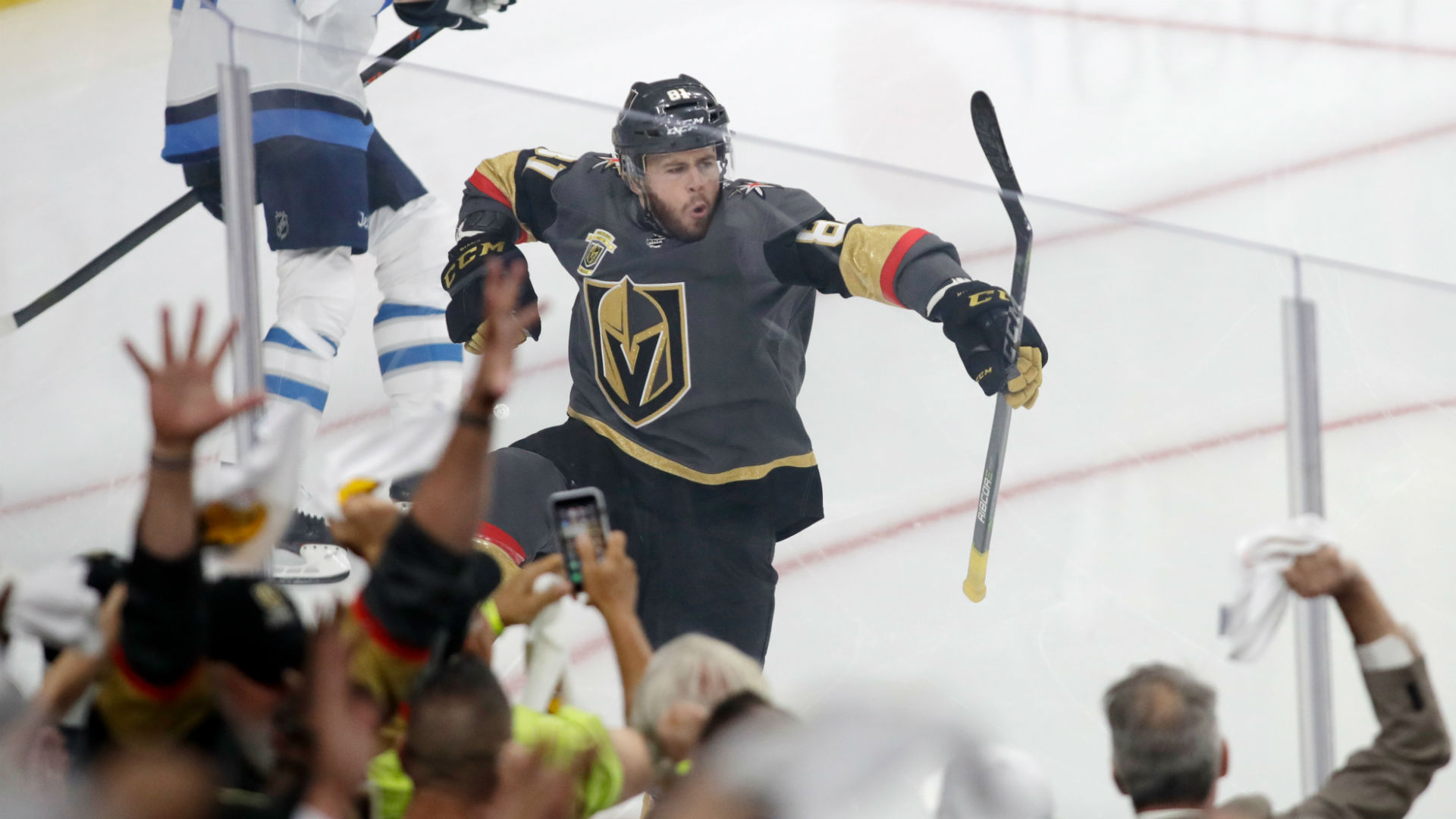 Marchessault scores twice, Golden Knights win second straight game to take series lead